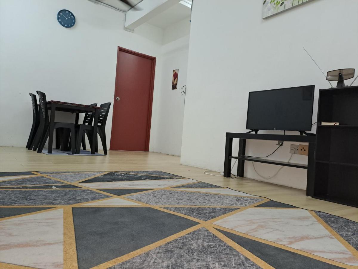 קואלה טרנגאנו 1201 Apartment Ladang Tok Pelam Tepipantaibatuburuk מראה חיצוני תמונה